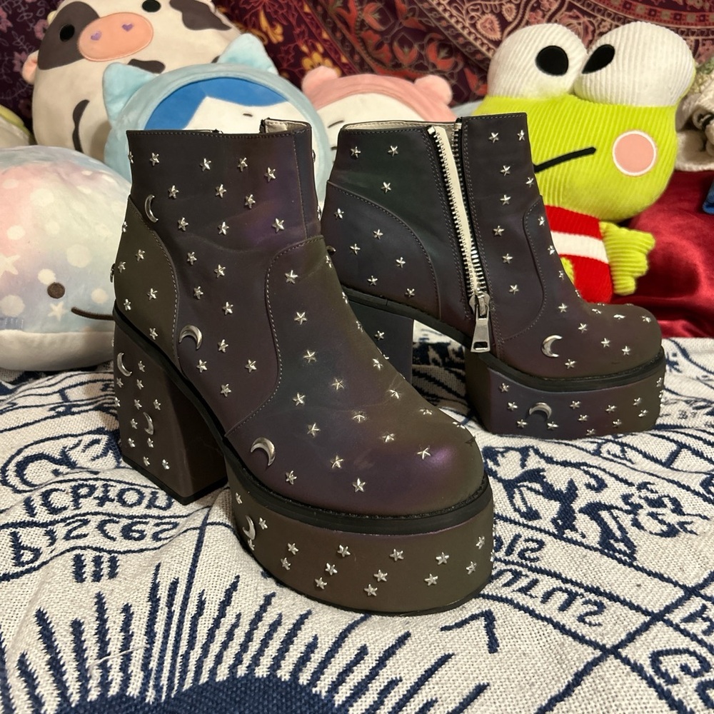 Holographic Star Platform Ankle Boots Women - Picture 2 of 9